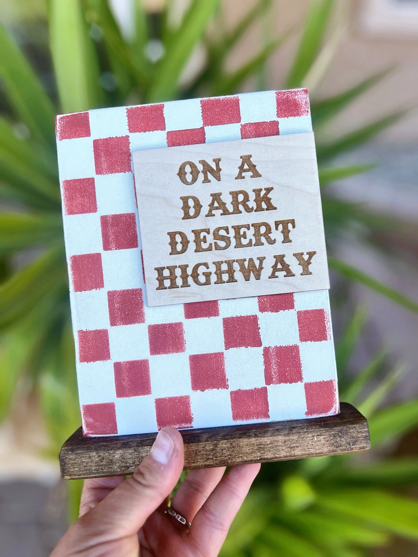 Checker Print Shelf Sitter